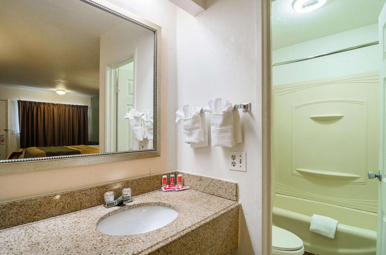 Econolodge Chicago 南荷兰 外观 照片